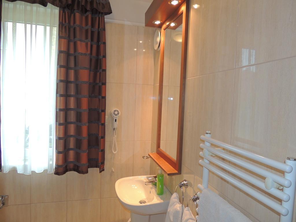 Luxus Golf Apartment Bük Δωμάτιο φωτογραφία