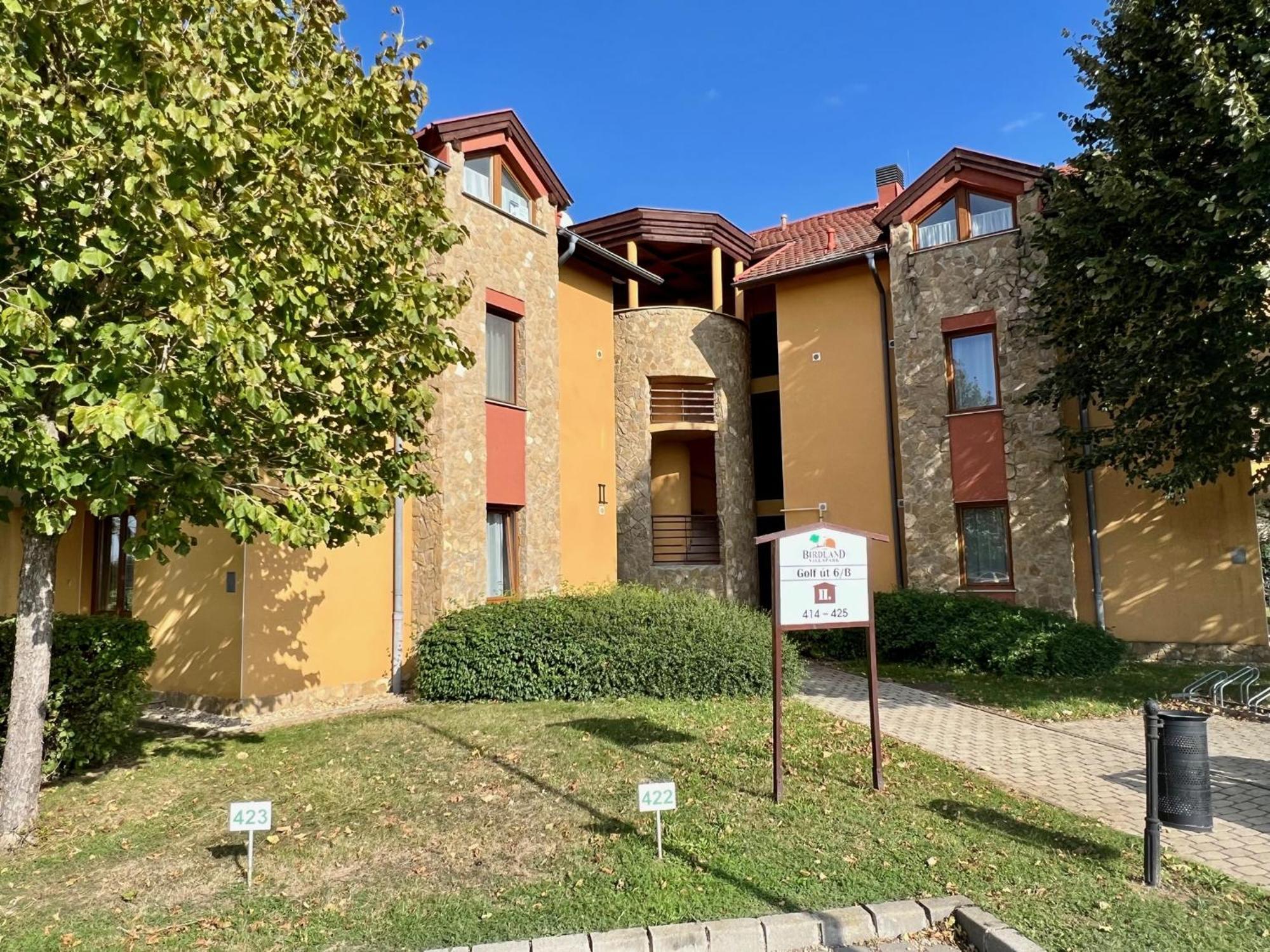 Luxus Golf Apartment Bük Εξωτερικό φωτογραφία
