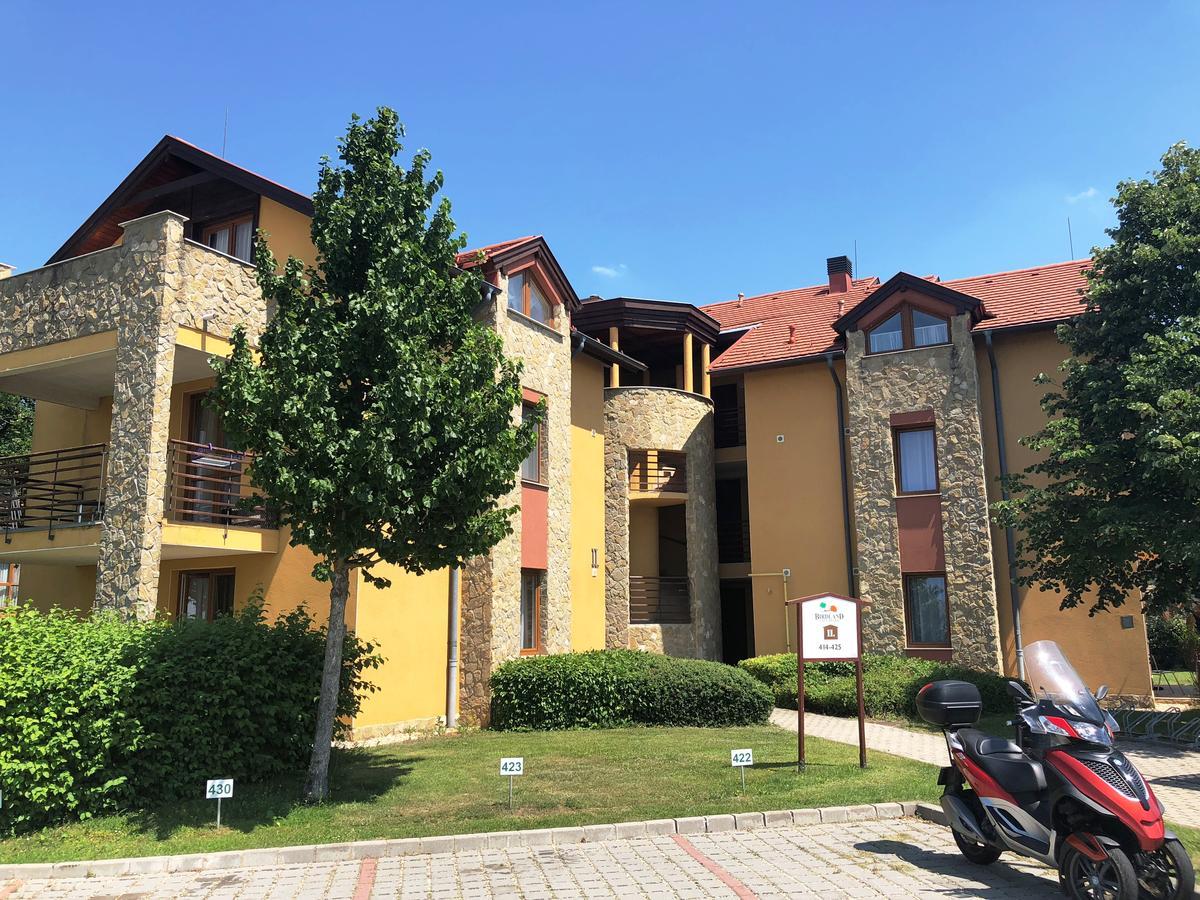 Luxus Golf Apartment Bük Εξωτερικό φωτογραφία